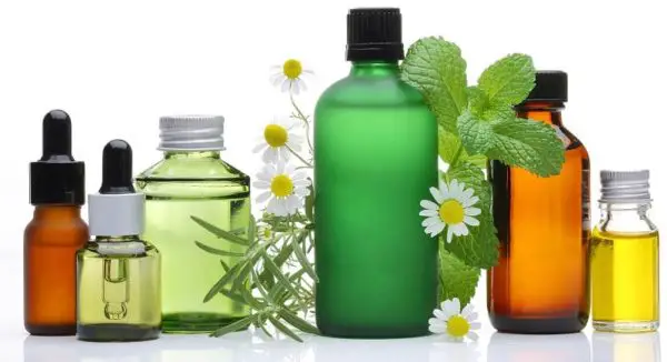 Essential Oils for Skin Whitening